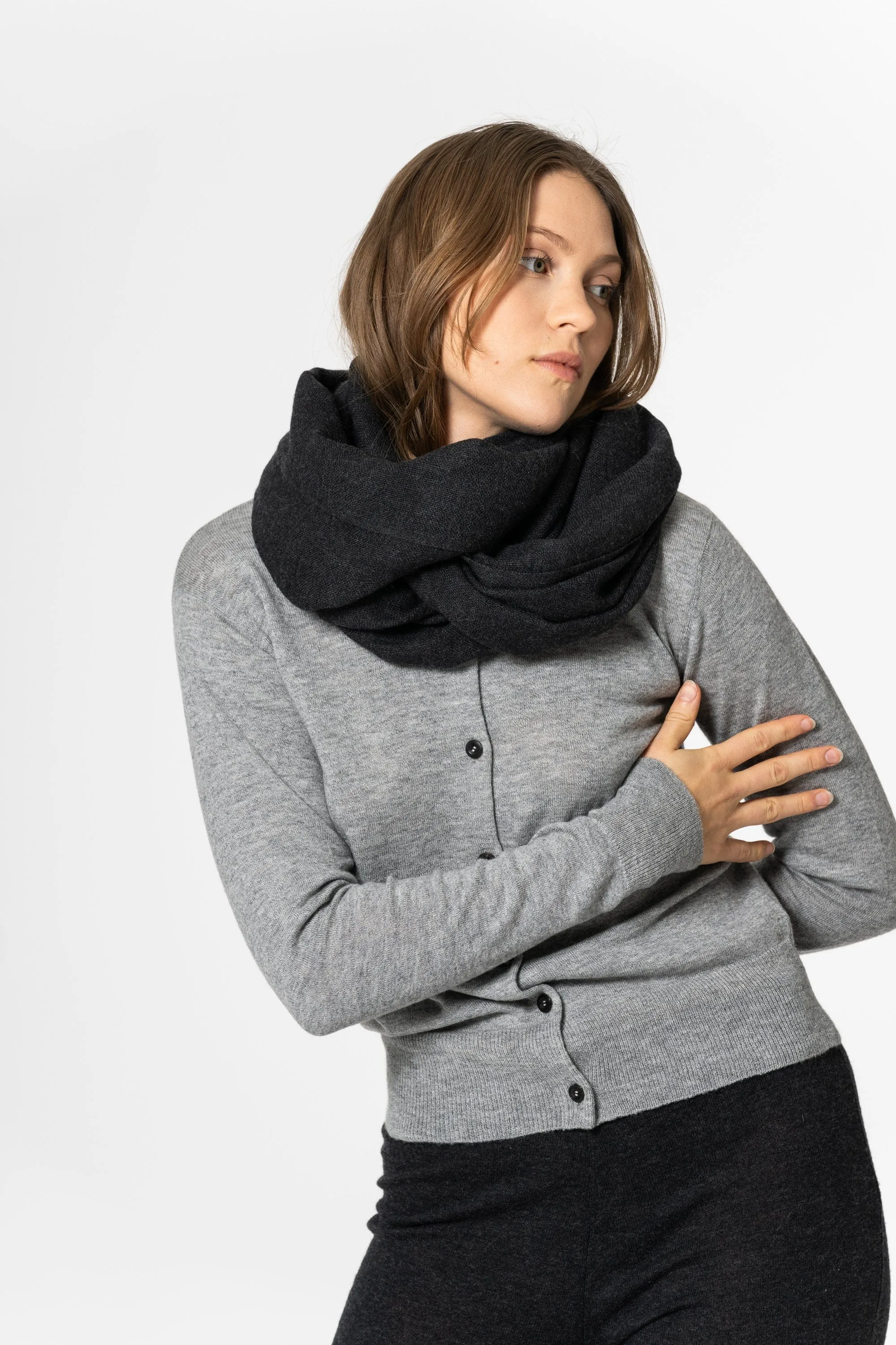 Dinadi Merino Woven Scarf - Onyx Grey