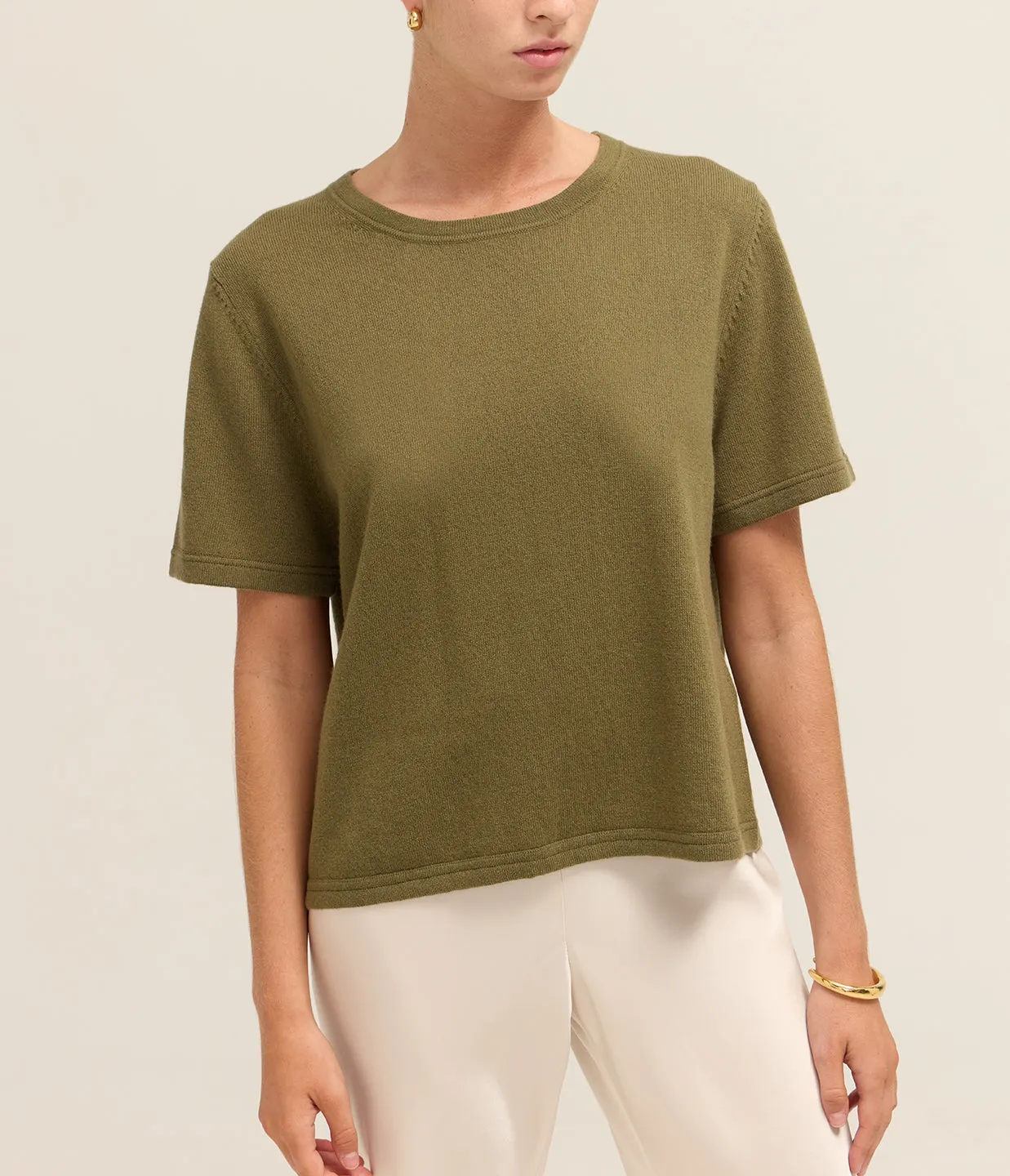 Round Neck Cashmere Blend T-Shirt in Khaki
