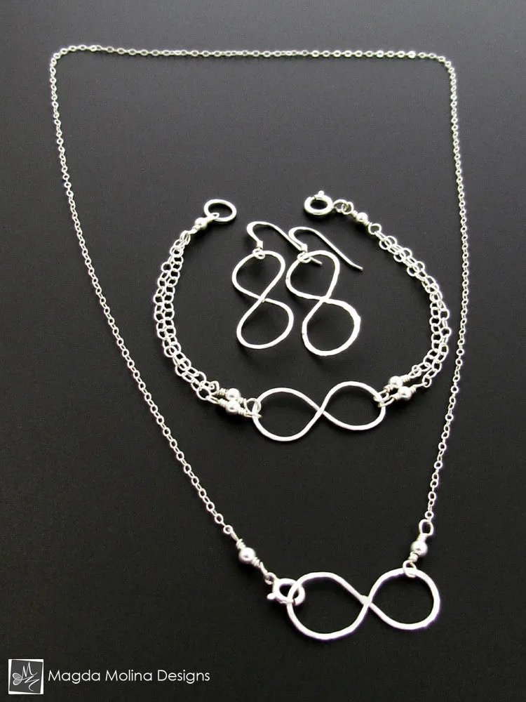 The Hammered Silver Infinity Necklace